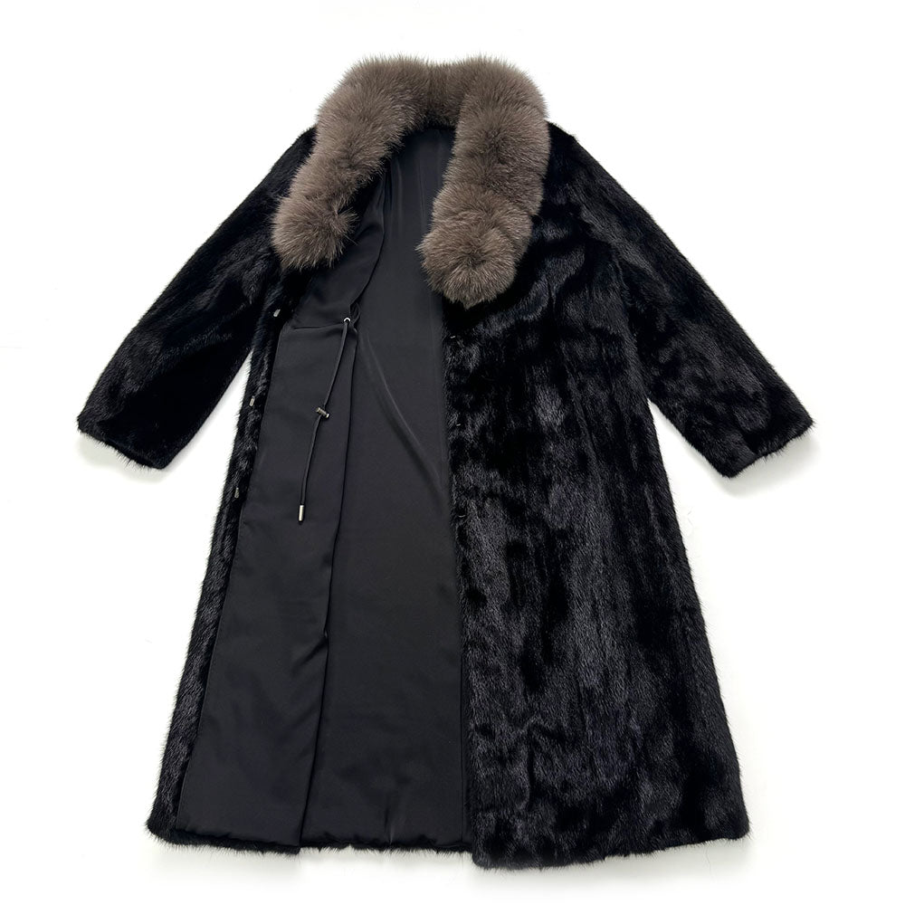Women's Real Mink Fur Coat - Fox Fur Collar Detail