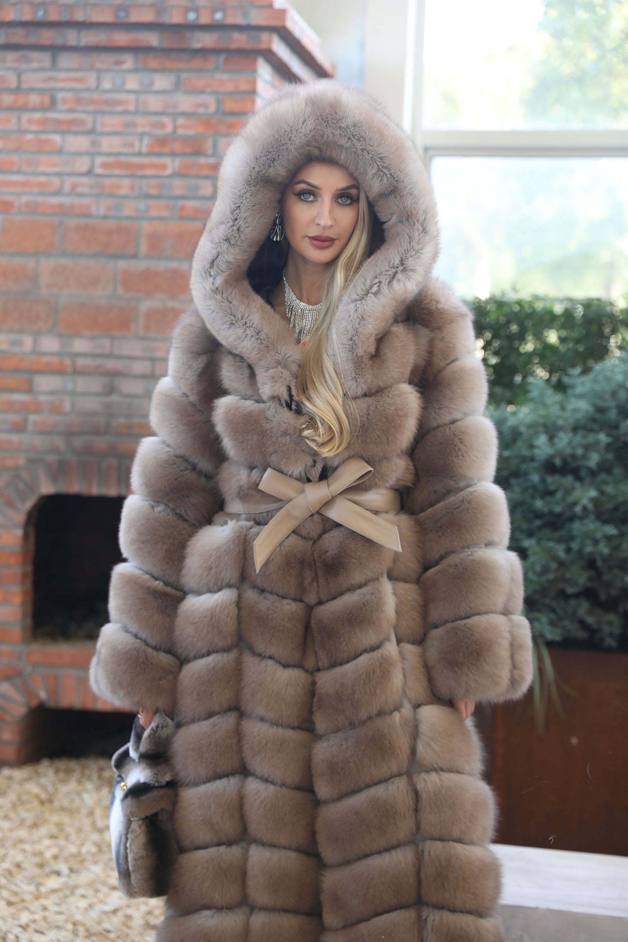 Women's Real Finnish Fox Fur Hooded Belted Maxi Coat - model detail 3