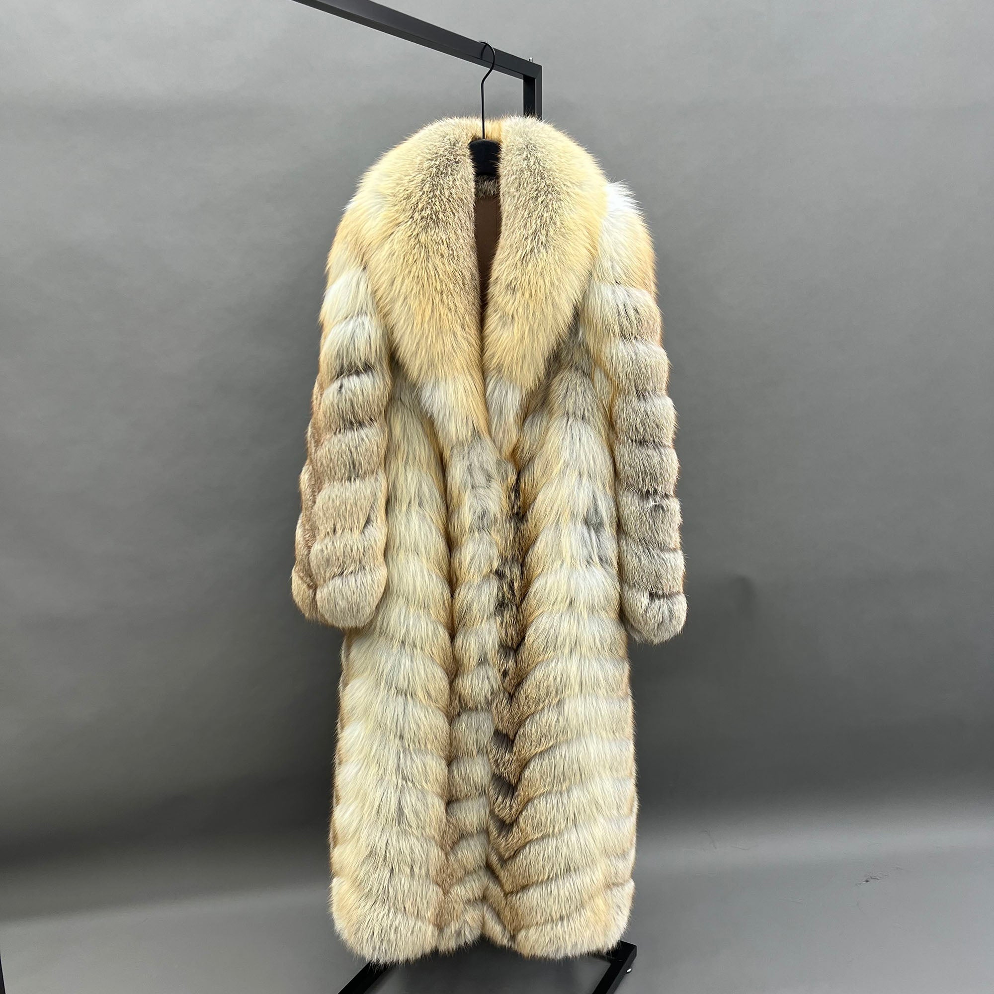Women's real golden island fox fur long coat - detail view 4