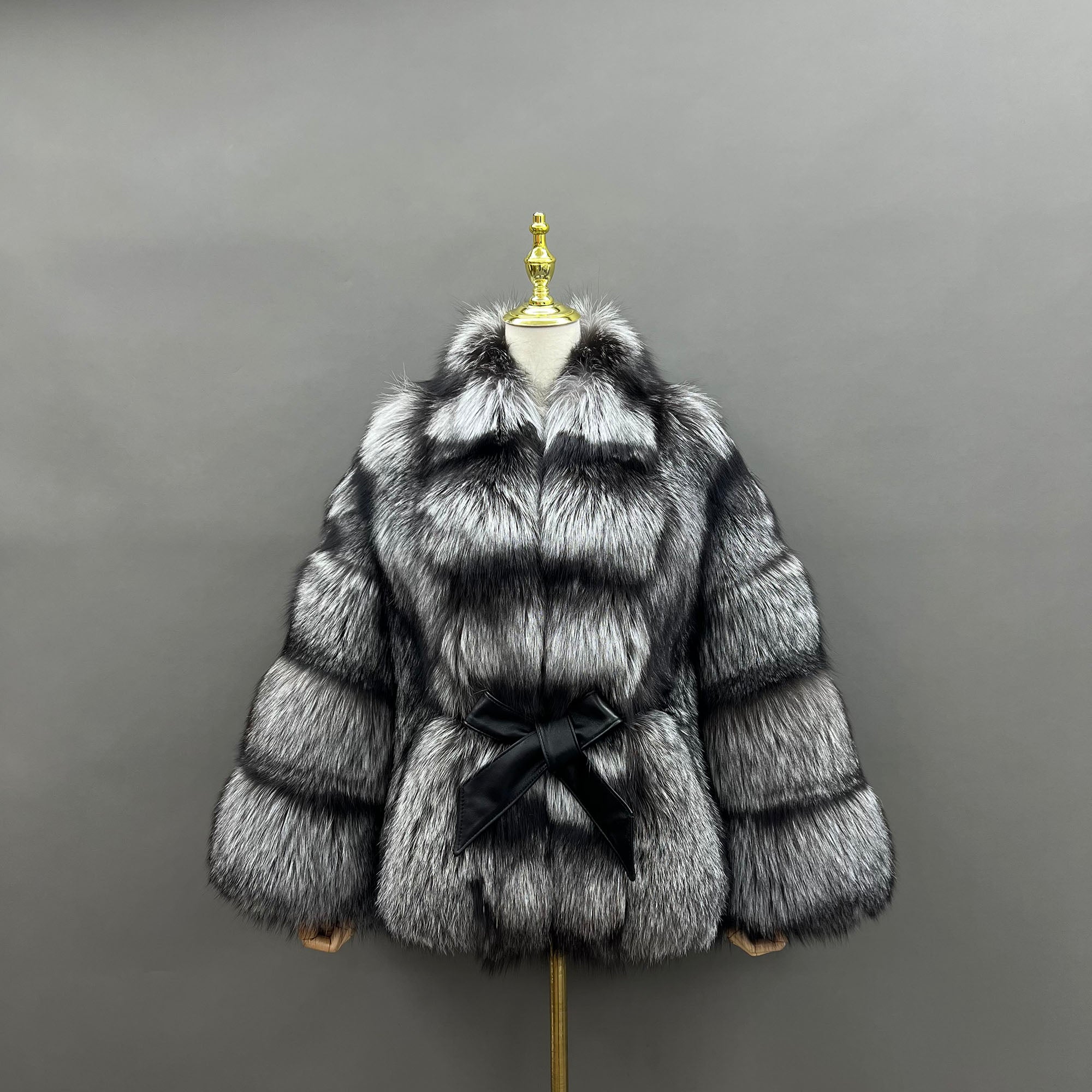 Women's Silver Fox Fur Oversized Cropped Jacket - Front View, Silver Fox