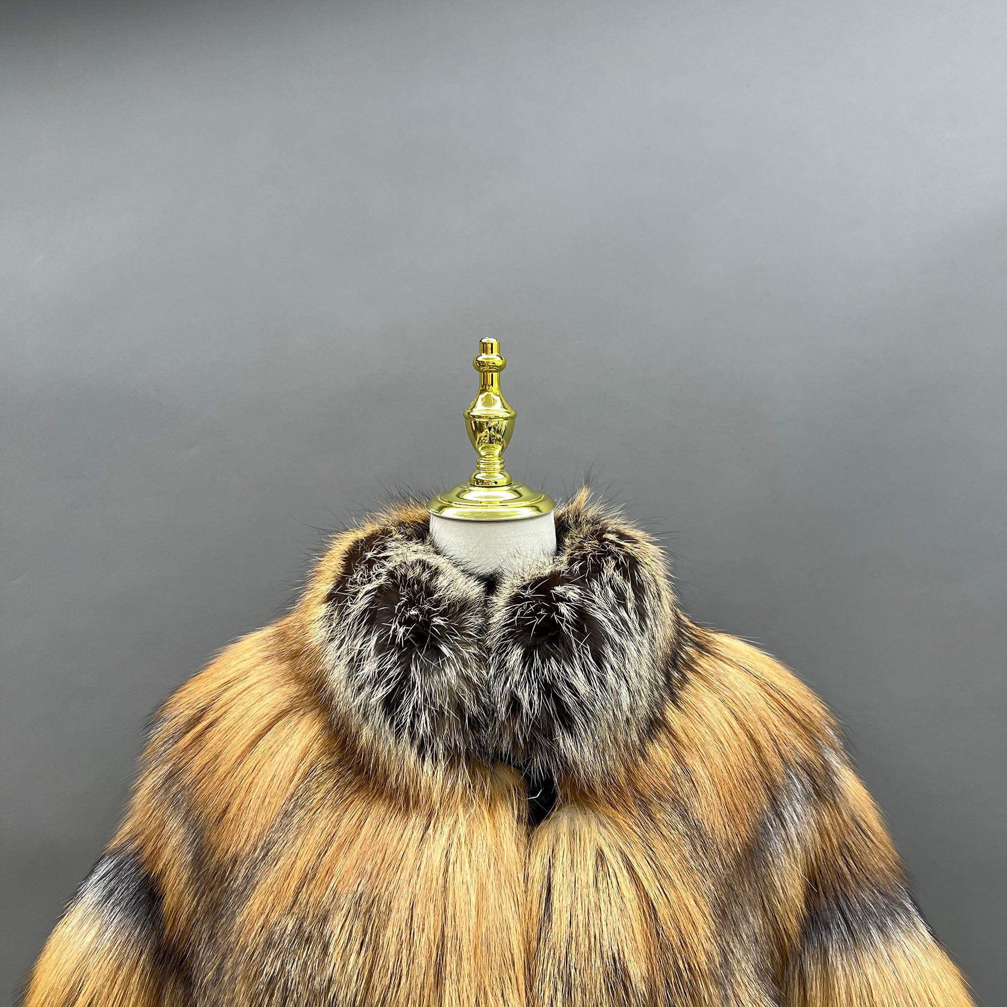 Women's real fox fur cape coat - detail view