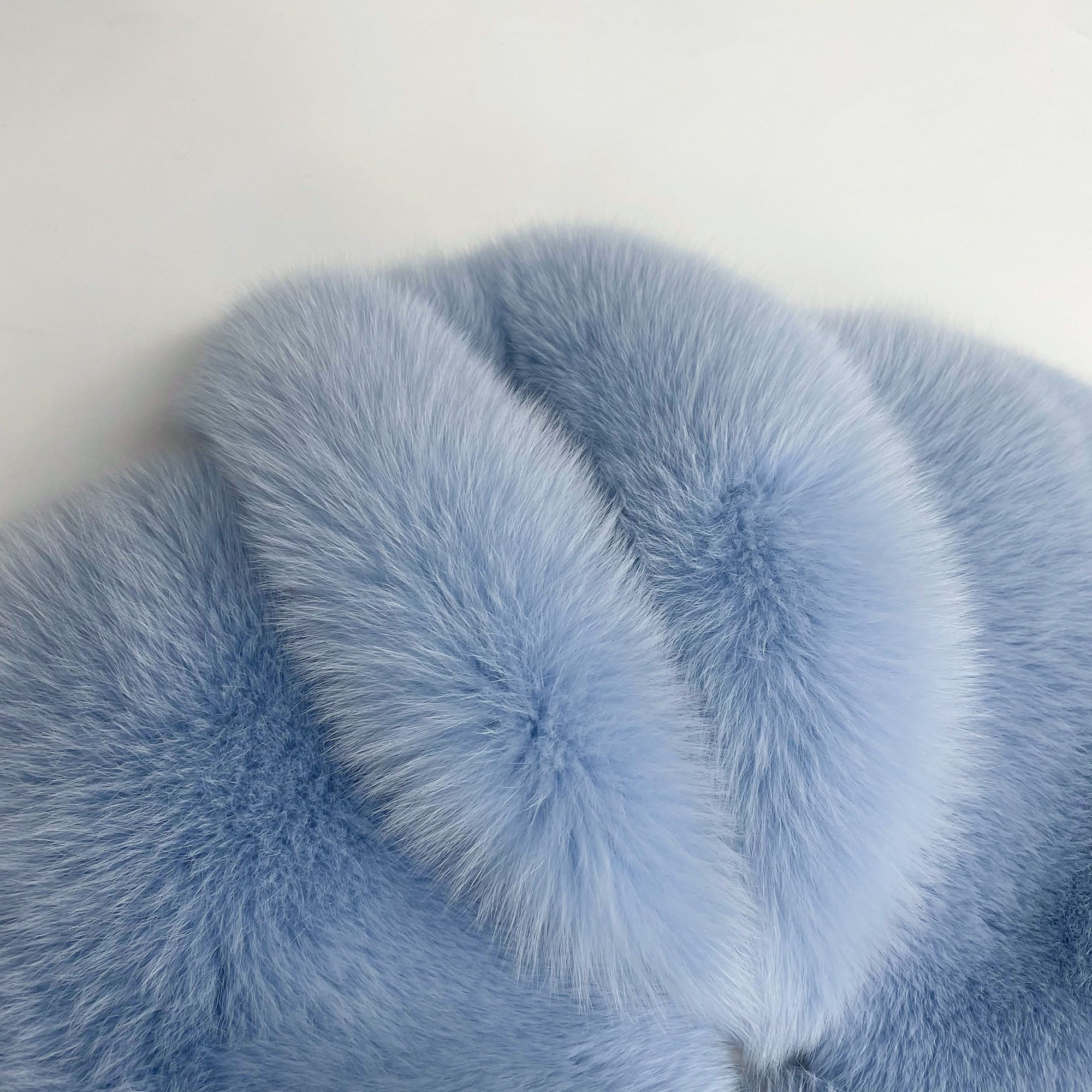 Women's Whole-Pelt Fox Fur Cropped Jacket with Oversized Shawl Collar — Downtown Rhythm