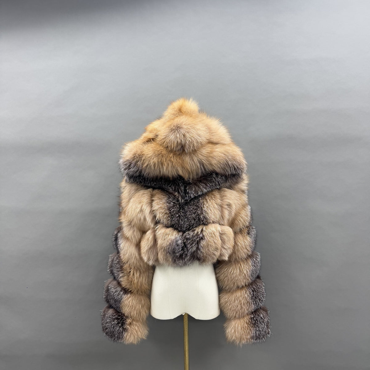 Women's Real Silver Fox & Raccoon Dog Fur Cropped Jacket with Stand Collar — Downtown Rhythm（副本）