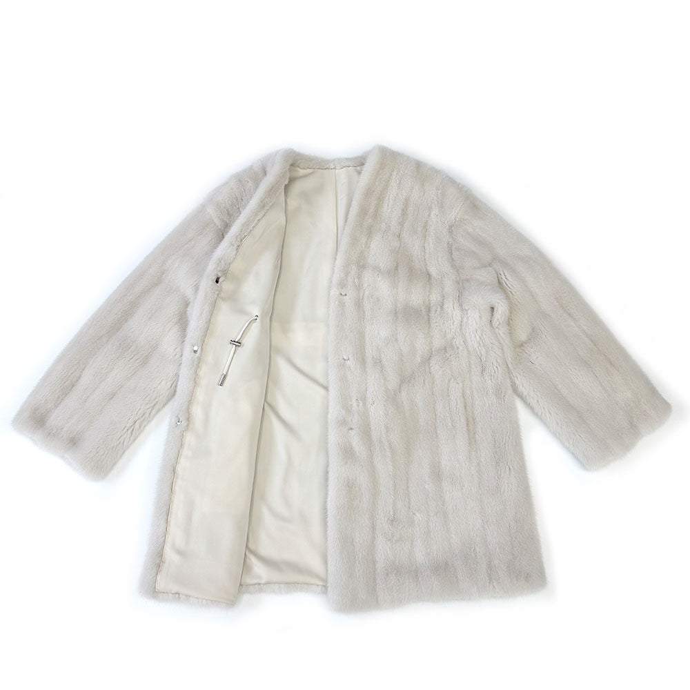 Women's Real Mink Fur V-Neck Coat - Natural White - Lining Interior View